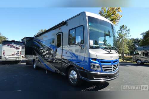 2022 Fleetwood SOUTHWIND 37F in birch run MI