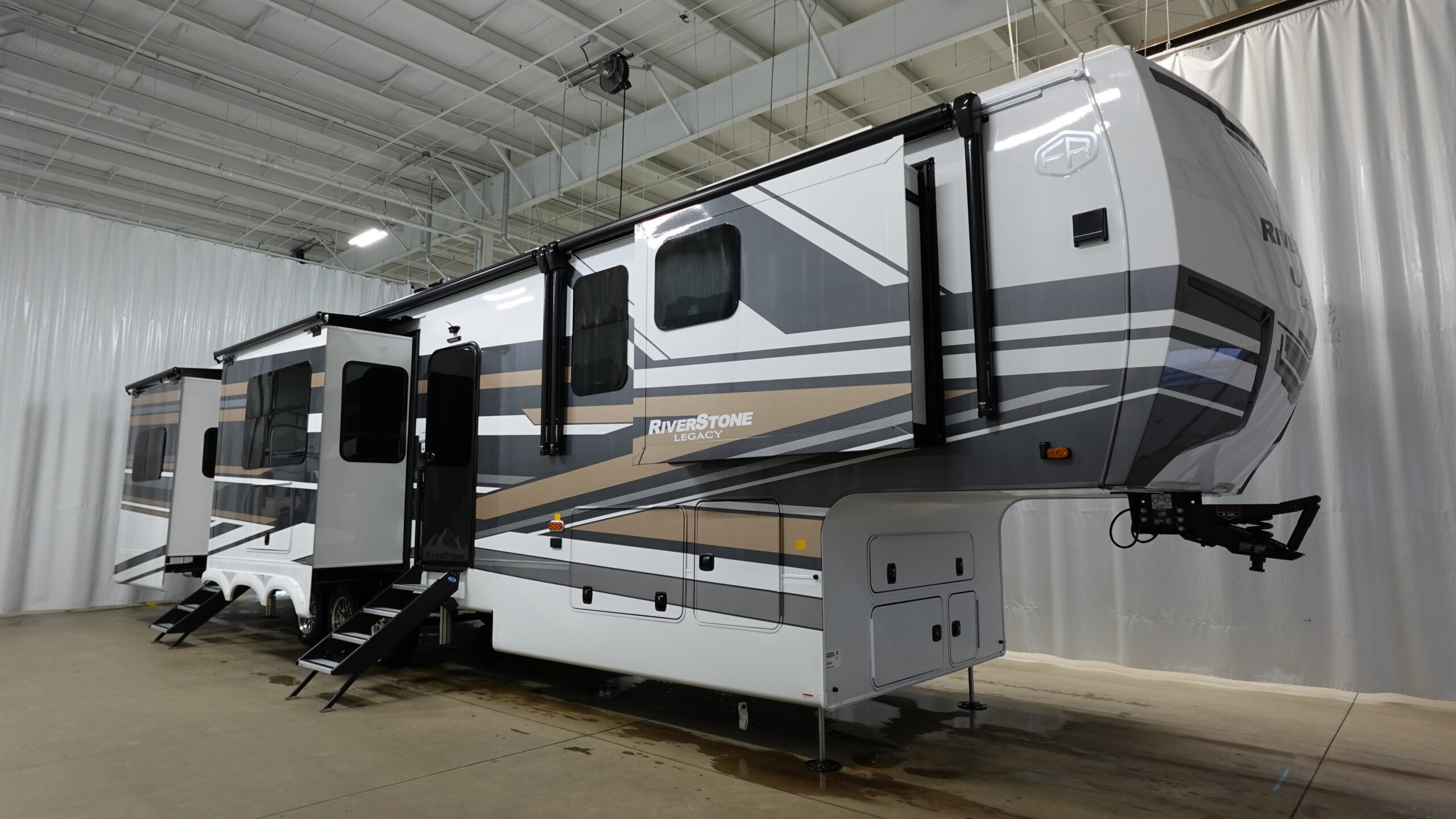 2026 Forest River RIVERSTONE 420RE RV