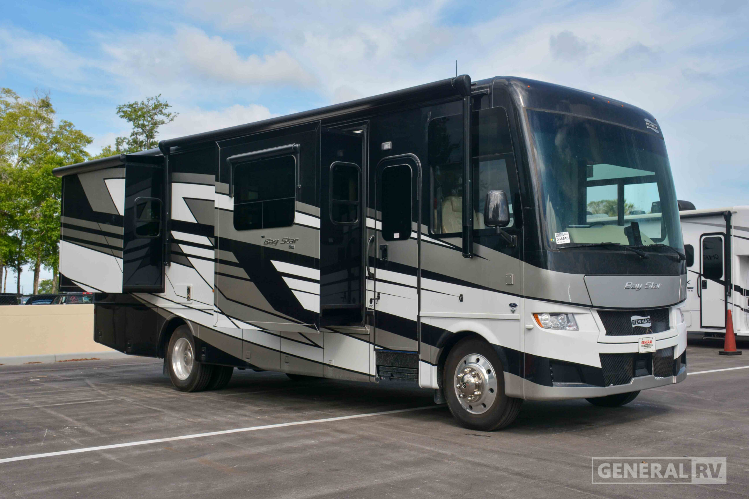 2026 Newmar BAY STAR 3225 in ocala FL