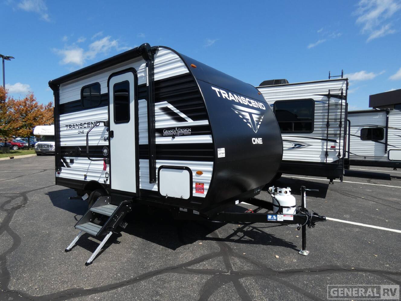 A photo of this 2026 Grand Design TRANSCEND ONE 131DL