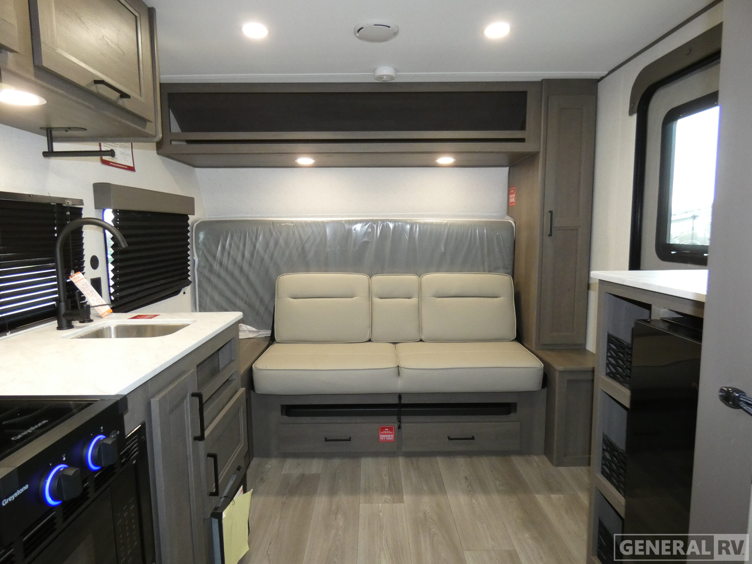View more photos of this listing