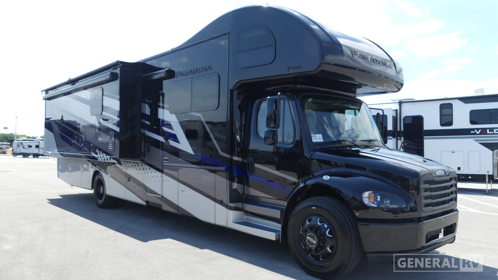 2026 Thor Motor Coach PASADENA 38FX in fort pierce FL