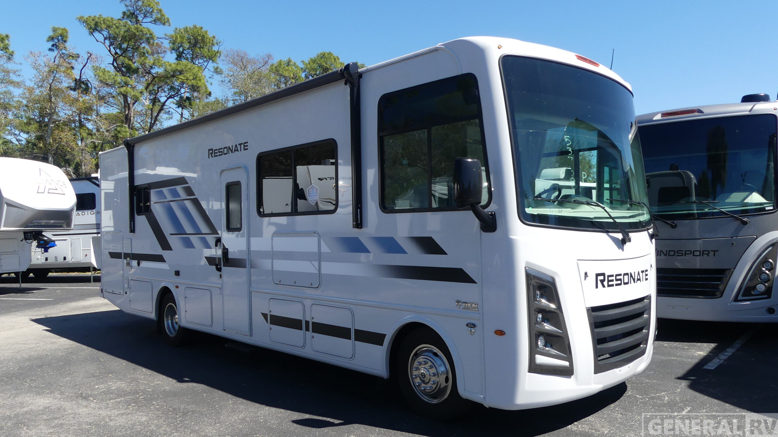 2026 Thor Motor Coach RESONATE 30C in fort meyers FL