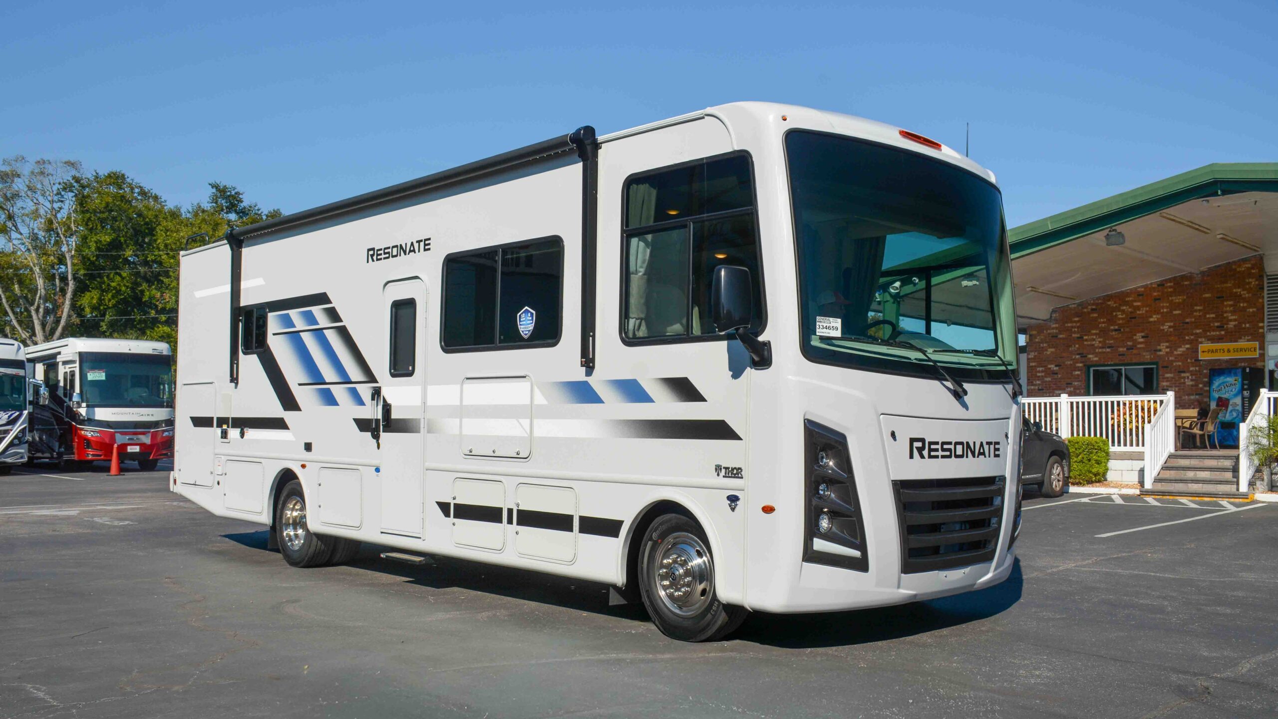 2026 Thor Motor Coach RESONATE 30C in winter garden FL