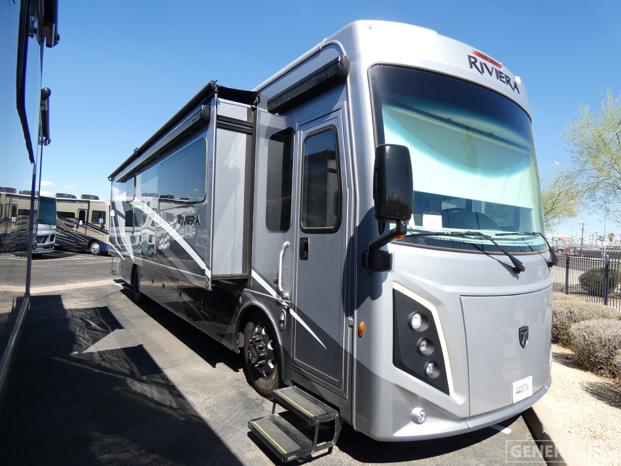 2025 Thor Motor Coach RIVIERA 39BH in south weber UT