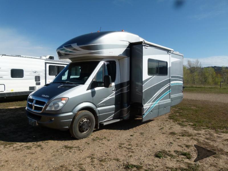 2008 Winnebago Navion 24J in piedmont SD
