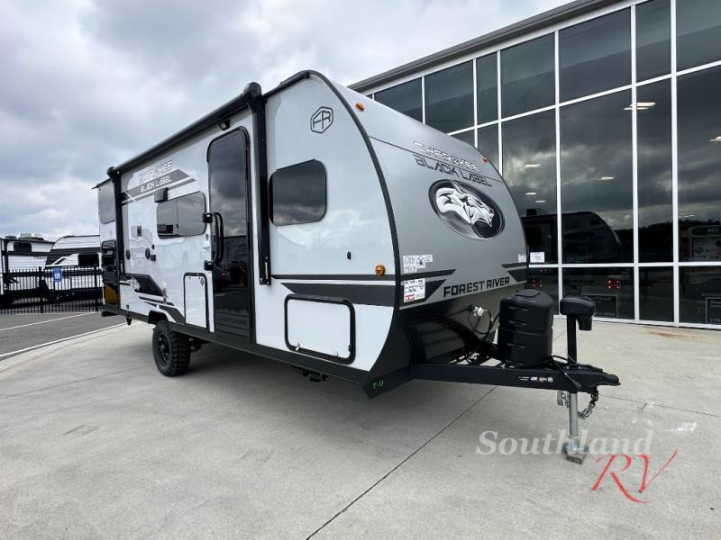 2026 Forest River Cherokee Wolf Pup Black Label 17JWBL RV