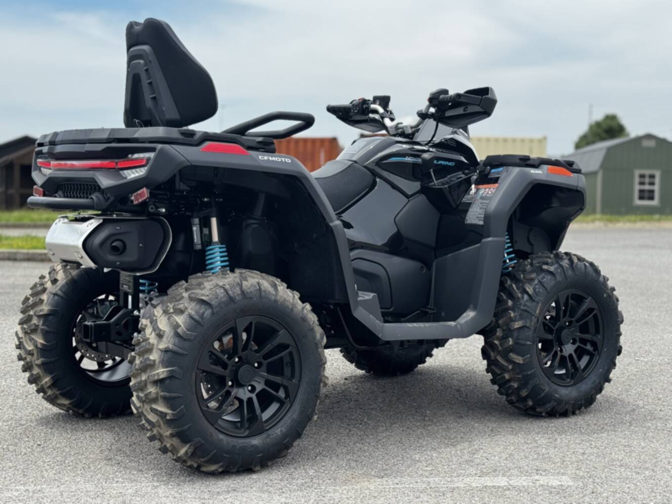 A photo of this 2026 CFMOTO CFORCE 1000 Touring