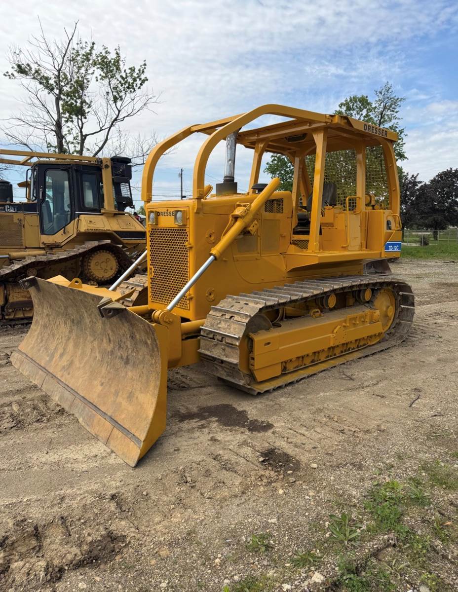 1998 Dresser TD12C in Wayne, MI