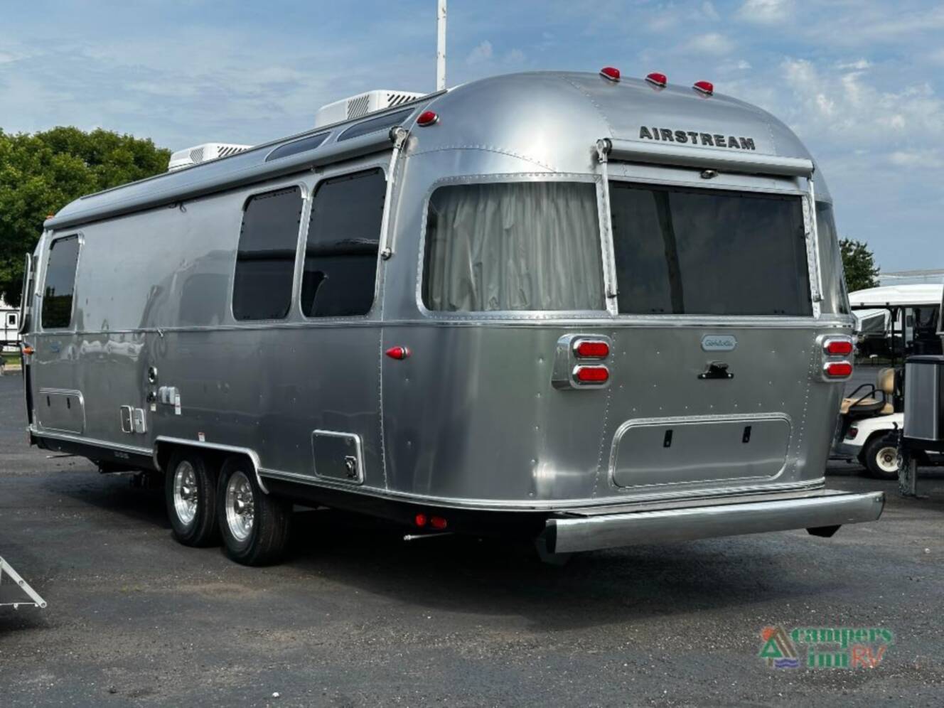A photo of this 2027 Airstream Globetrotter 27FBT