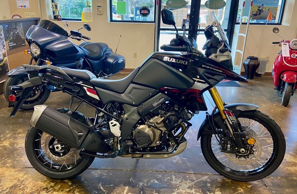 2025 Suzuki V-Strom 1050DE 1050DE in Athens, GA