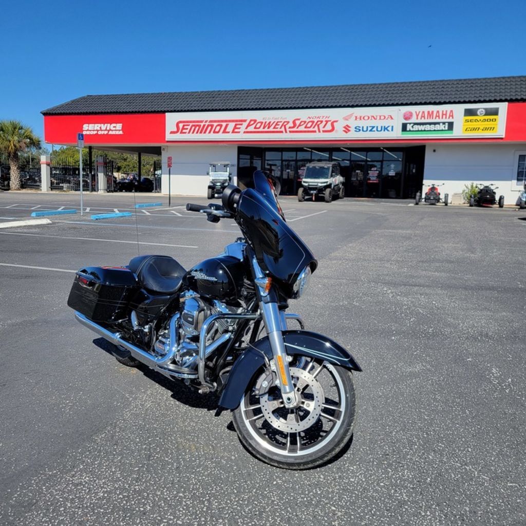 2015 Harley-Davidson® FLHXS - Street Glide® Special SPECIAL in Eustis, FL
