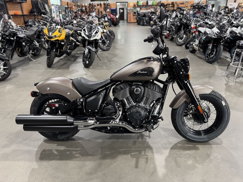 2025 Indian Motorcycle® Chief® Bobber Nara Bronze Smoke BASE in Fayetteville, NC