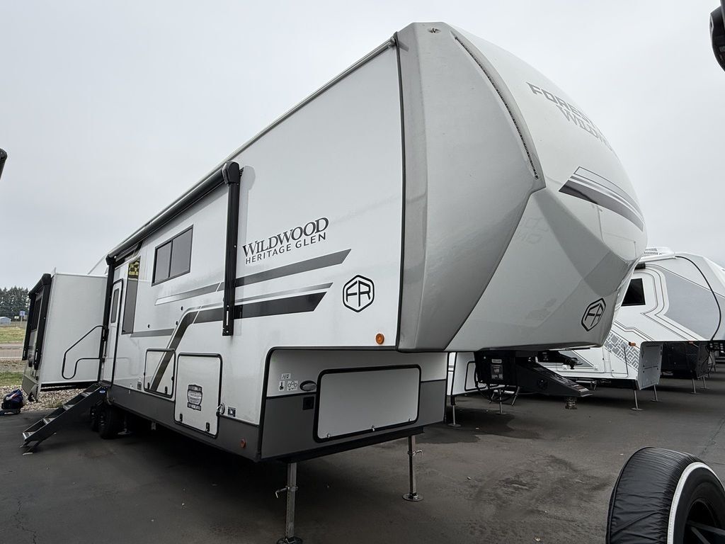 2026 Forest River Wildwood HERITAGE GLEN 380WDR RV