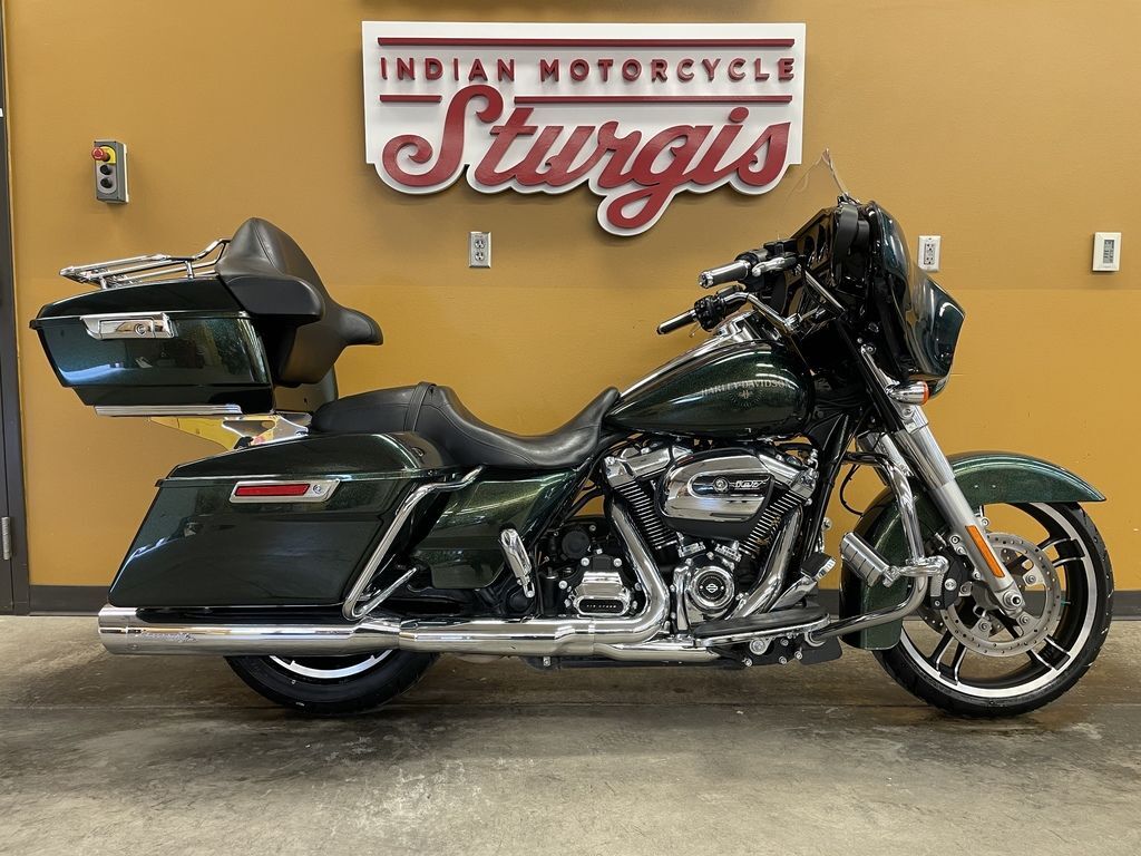 2018 Harley-Davidson® FLHX - Street Glide® FLHX in Sturgis, SD