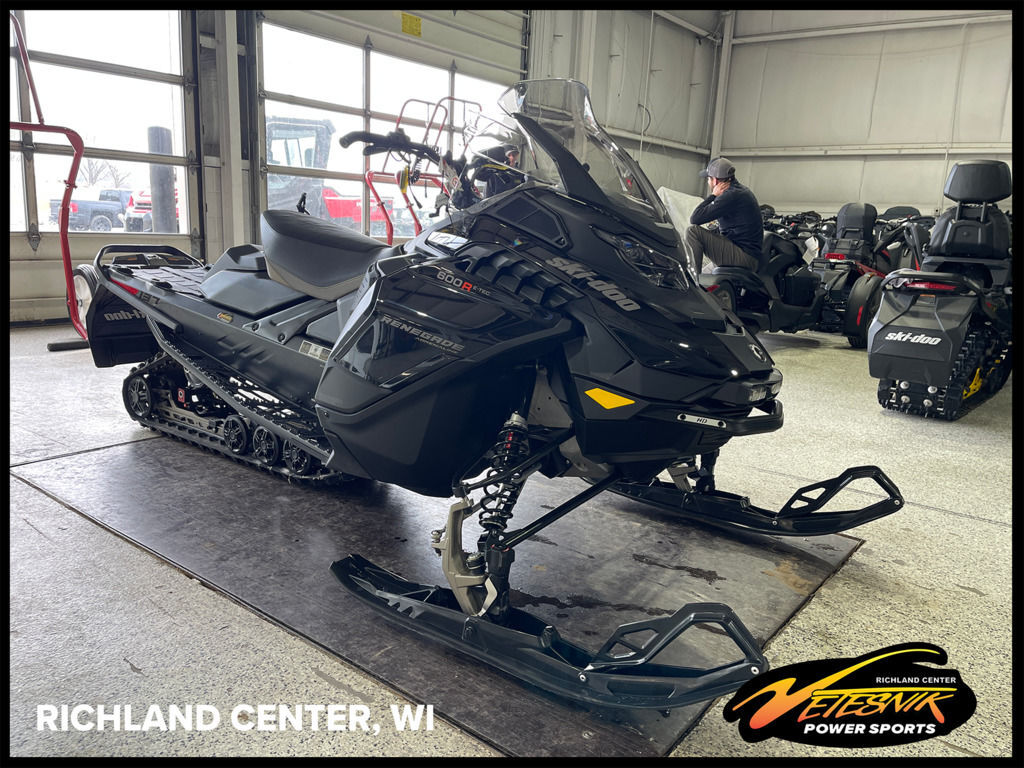 2026 Ski-Doo Renegade® Adrenaline® with Enduro Package 600R E-TEC in richland center WI