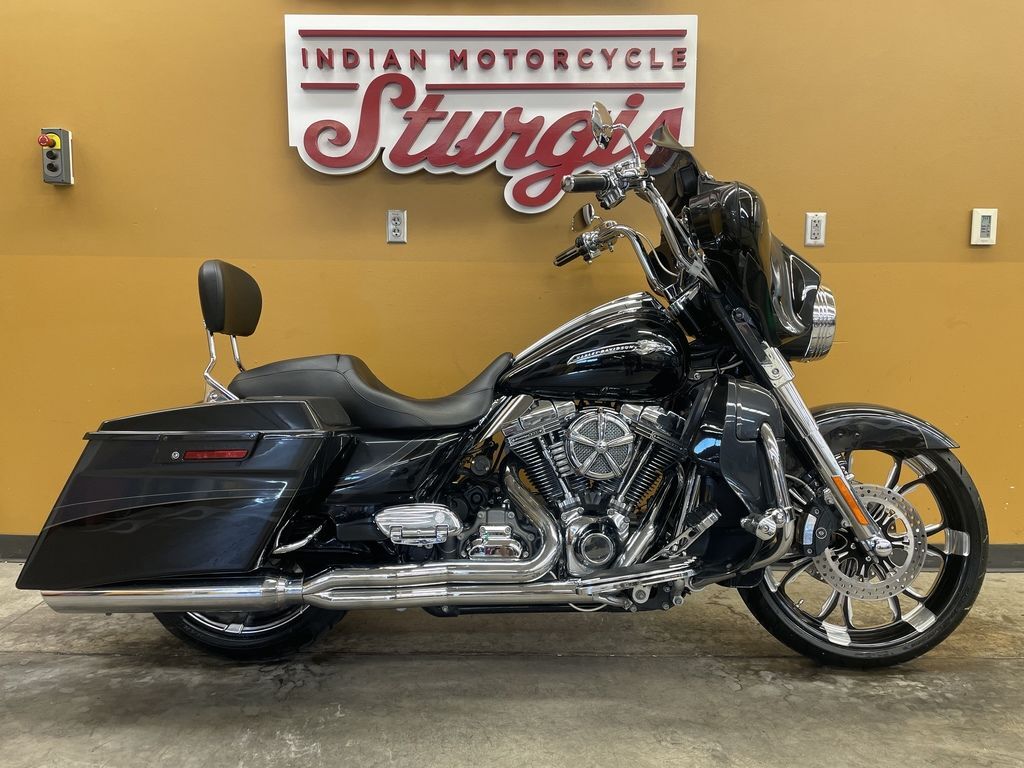 2012 Harley-Davidson® FLHXSE3 - CVO Street Glide® FLHXSE in Sturgis, SD