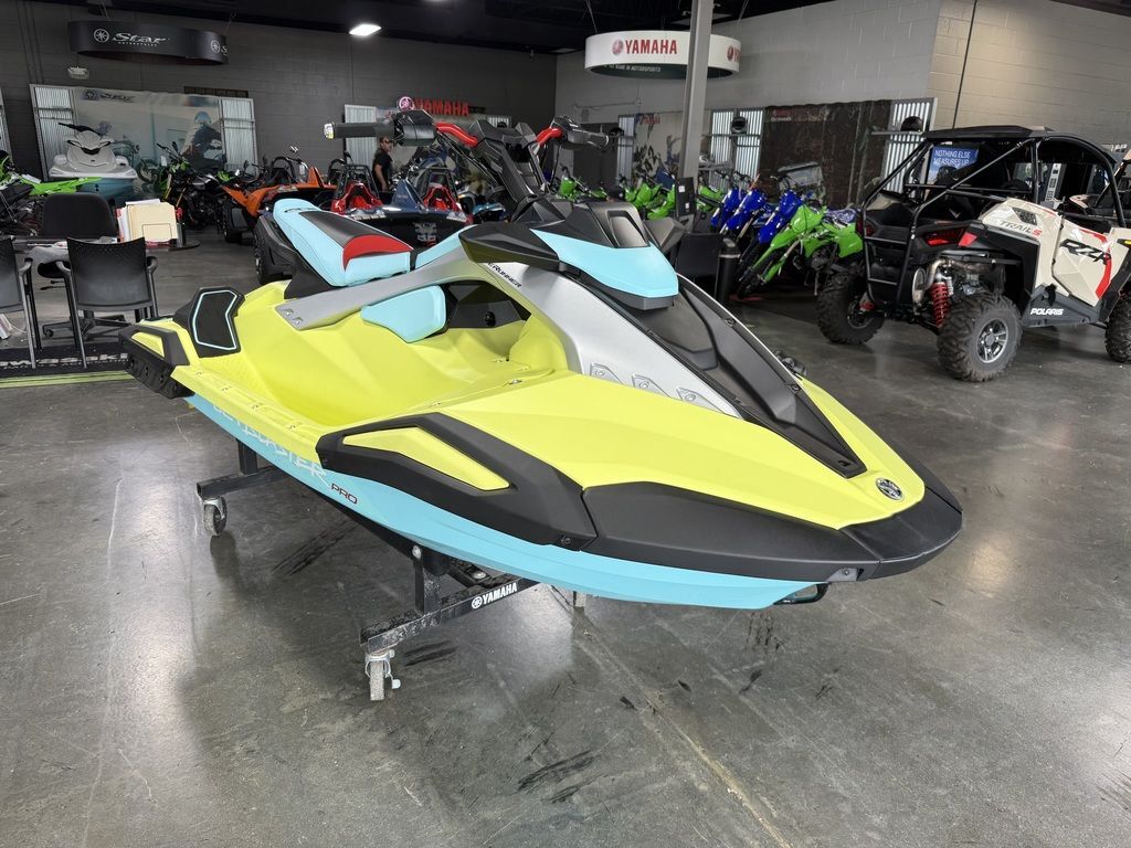 2025 Yamaha Jetblaster PRO 3-Up PRO 3-UP in Ann Arbor, MI
