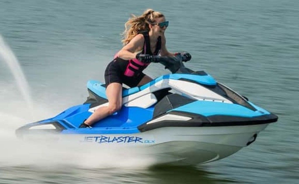 2026 Yamaha Waverunners Jetblaster DLX 3-Up DLX 3-UP in Lincoln Park, MI