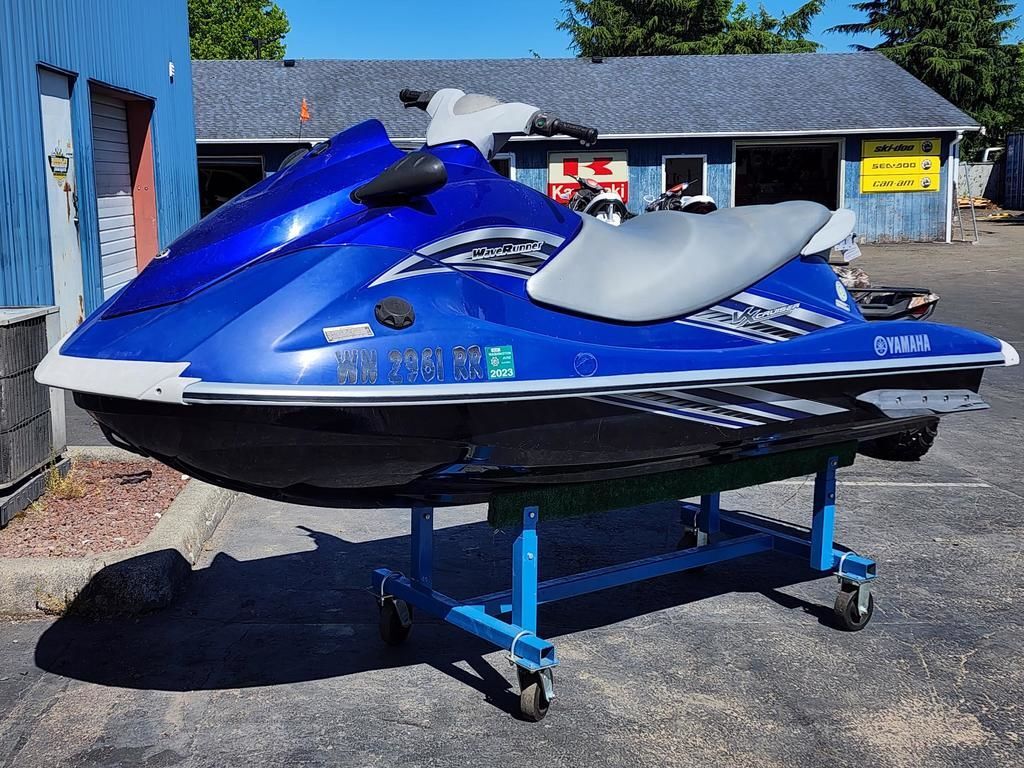2011 Yamaha WaveRunner® VX Cruiser CRUISER in Enumclaw, WA