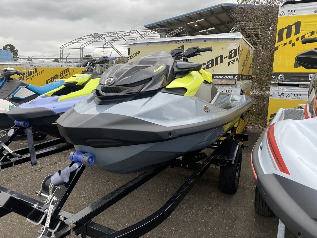 2025 Sea-Doo RXP-X 325 iBR Ice Metal / Manta Green in hillsboro OR