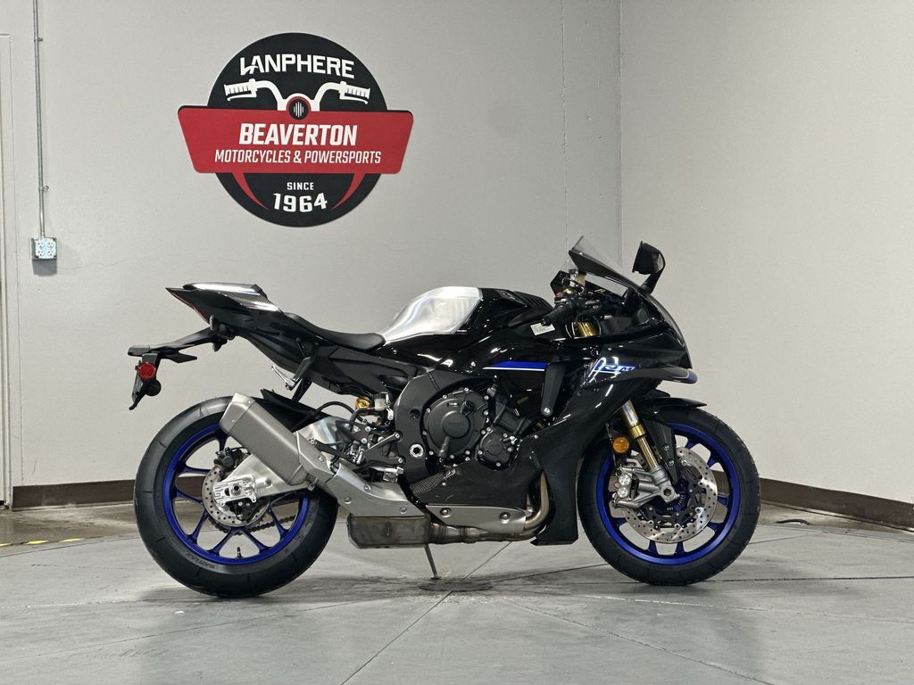 2026 Yamaha YZFR1MT 07 in Tigard, OR