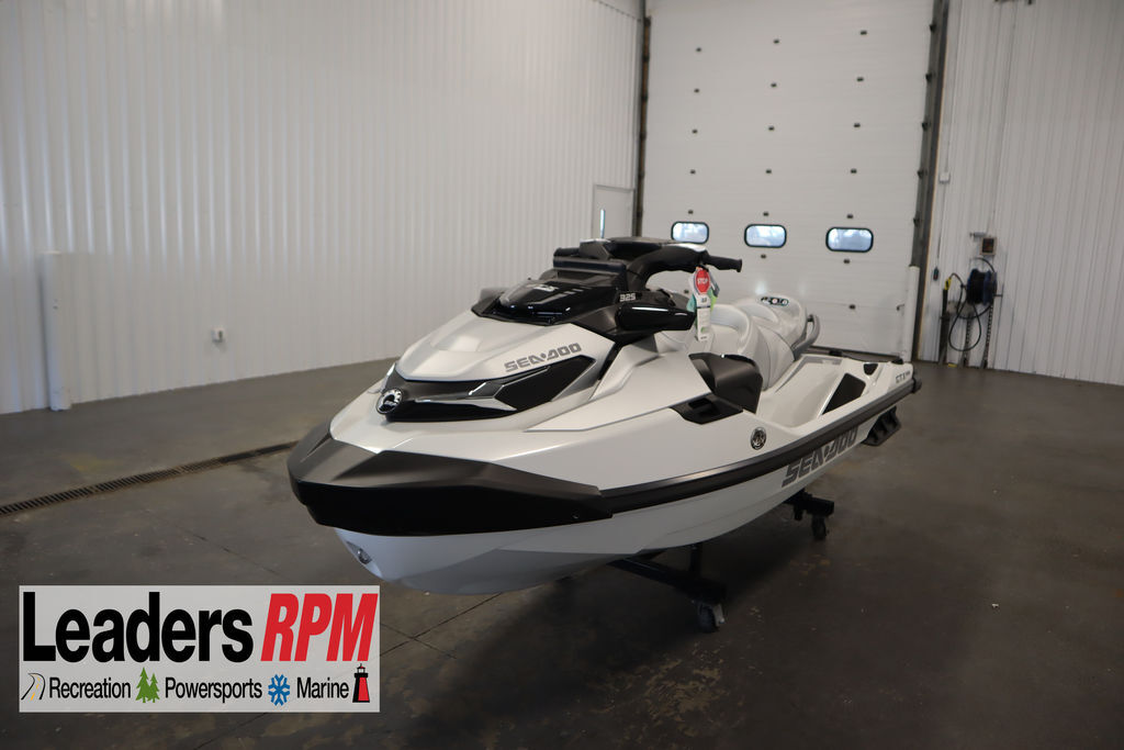 2026 Sea-Doo GTX Limited 325 White Pearl Premium Pwc jet ski