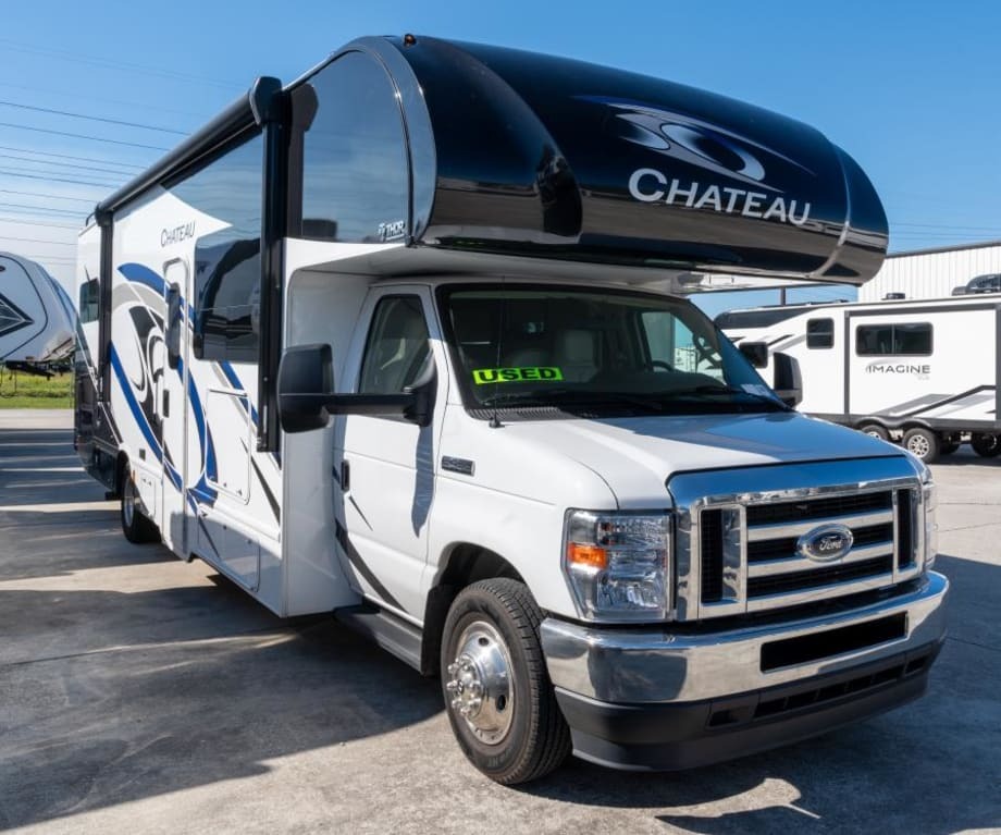 2023 Thor Motor Coach CHATEAU 31W RV