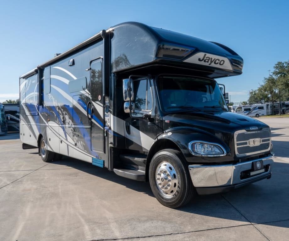 2022 Jayco SENECA 37K in sanford FL