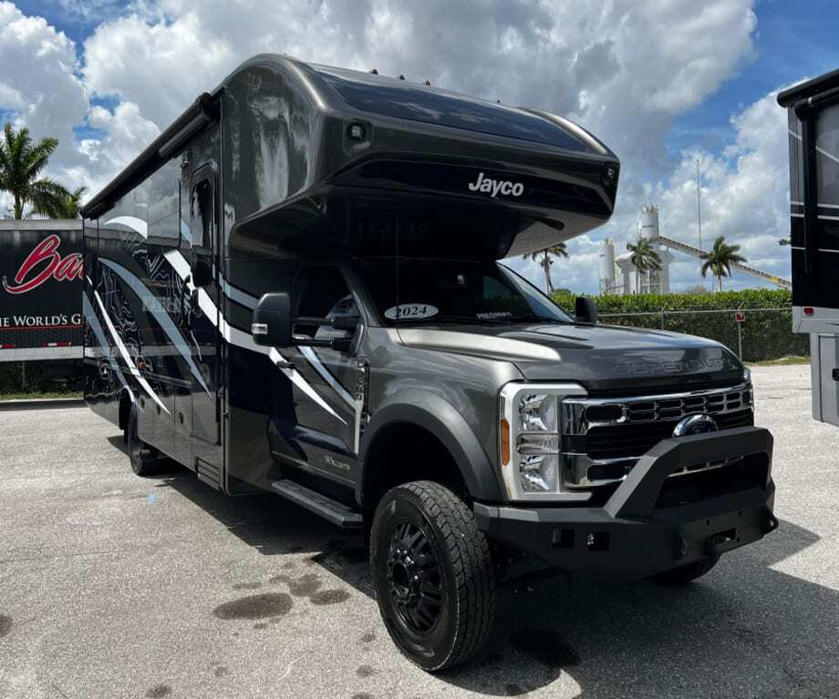 2024 Jayco SENECA XT 32U in fort myers FL