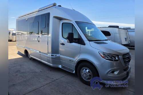 2025 Airstream Atlas Murphy Suite in denver CO