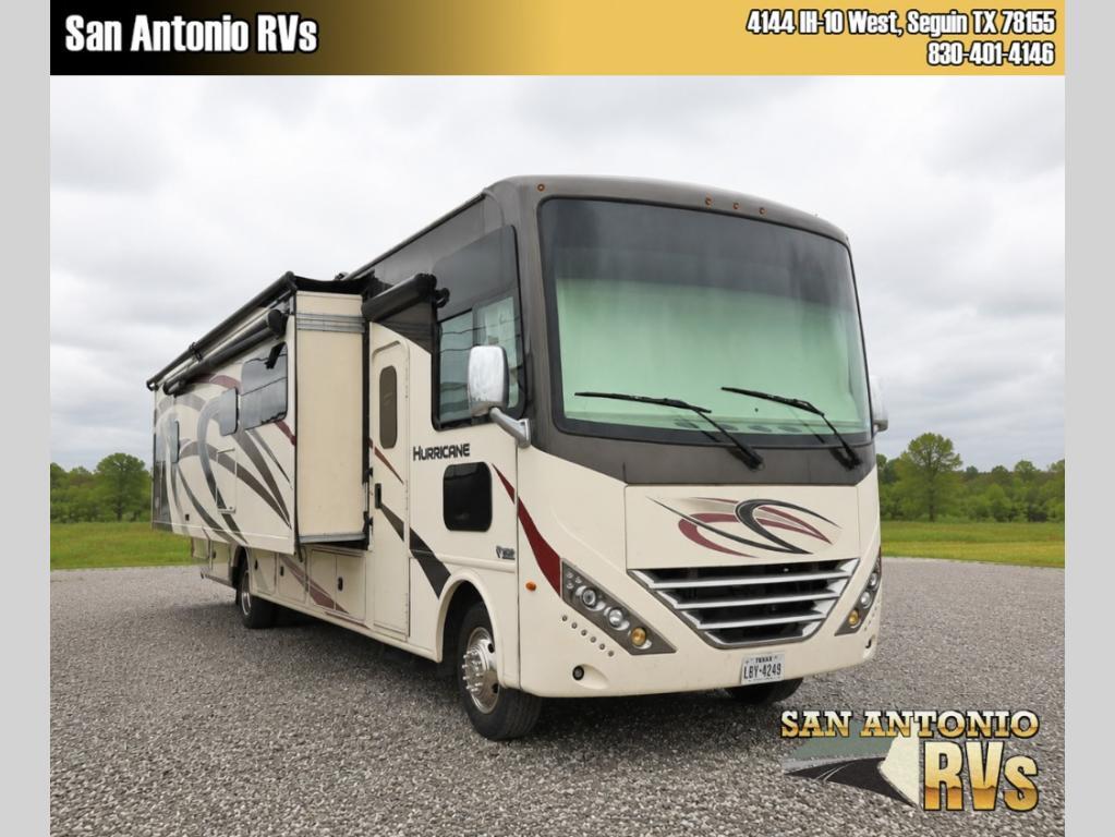 2019 Thor Motor Coach Hurricane 34R in seguin TX