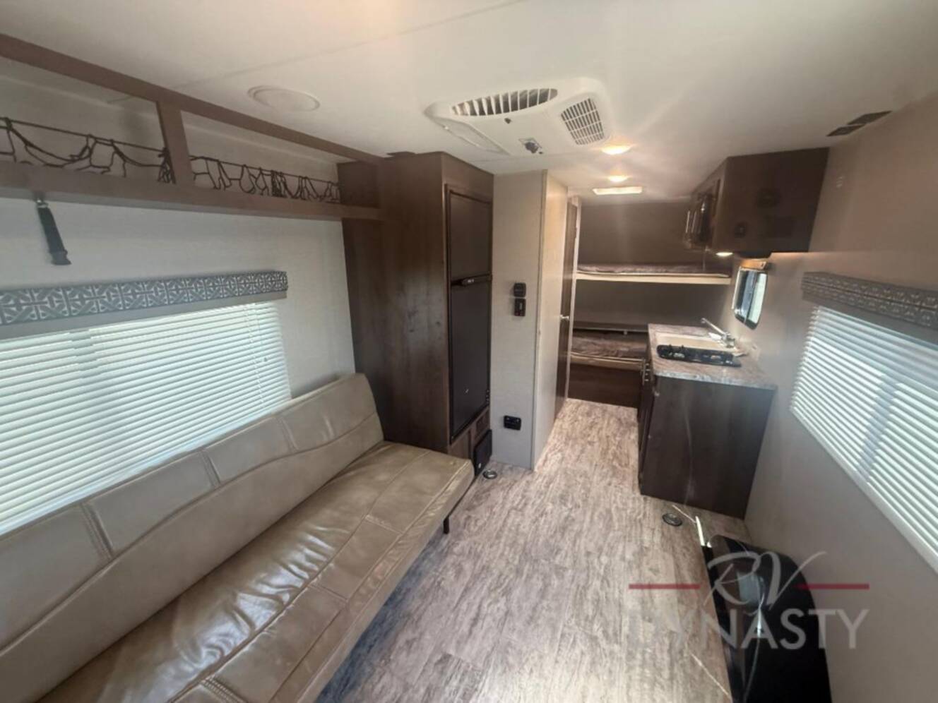 A photo of this 2019 Kz Escape E180TH