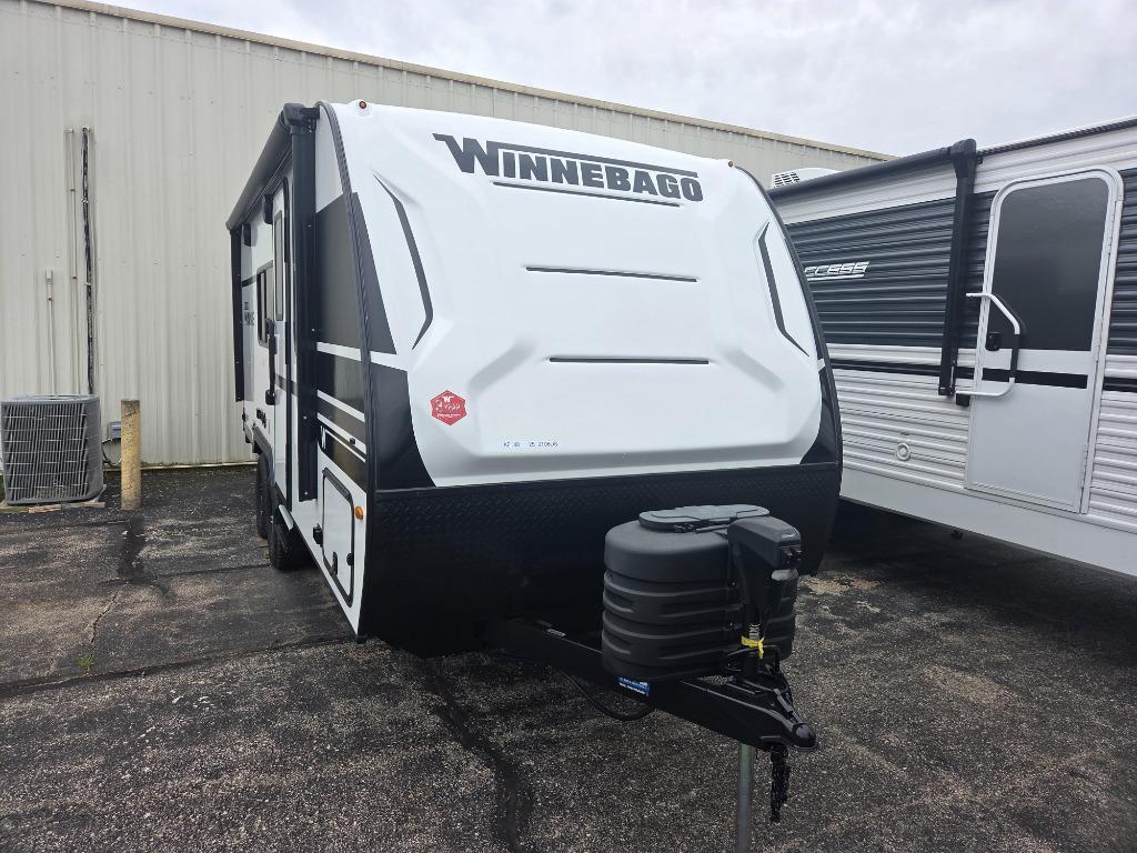 2025 Winnebago Micro Minnie 2108DS in appleton WI