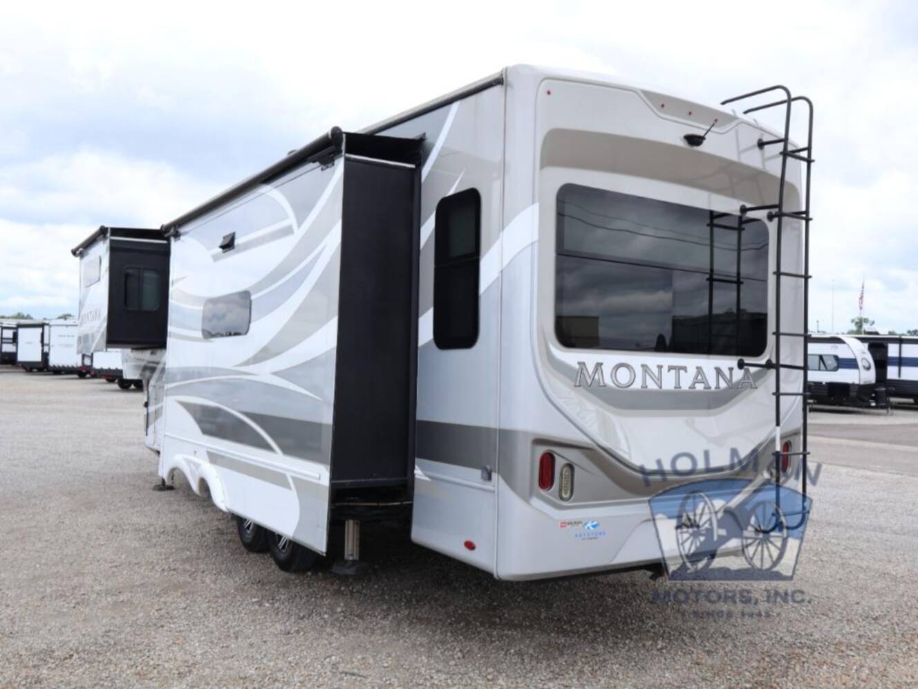 A photo of this 2022 Keystone Rv Montana Legacy 3121RL