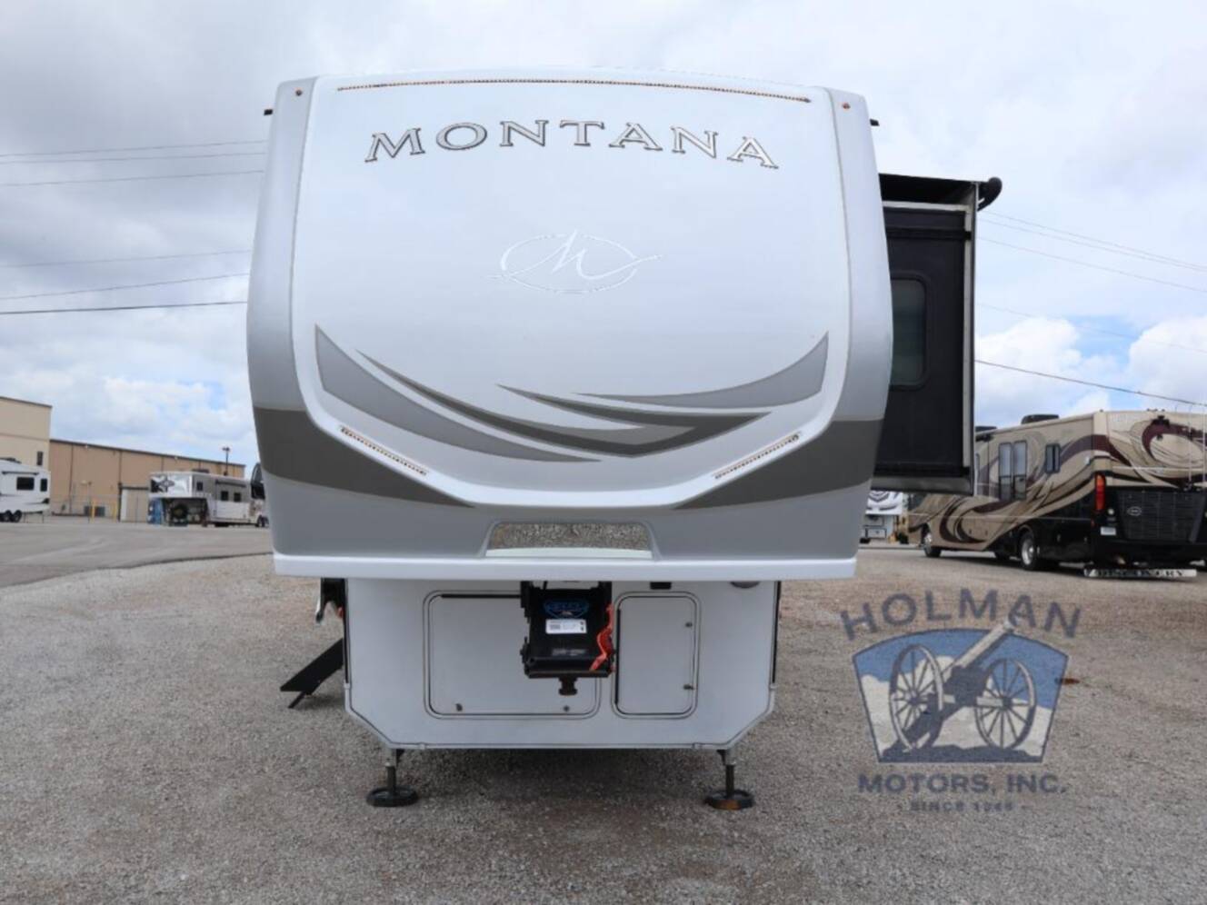 A photo of this 2022 Keystone Rv Montana Legacy 3121RL
