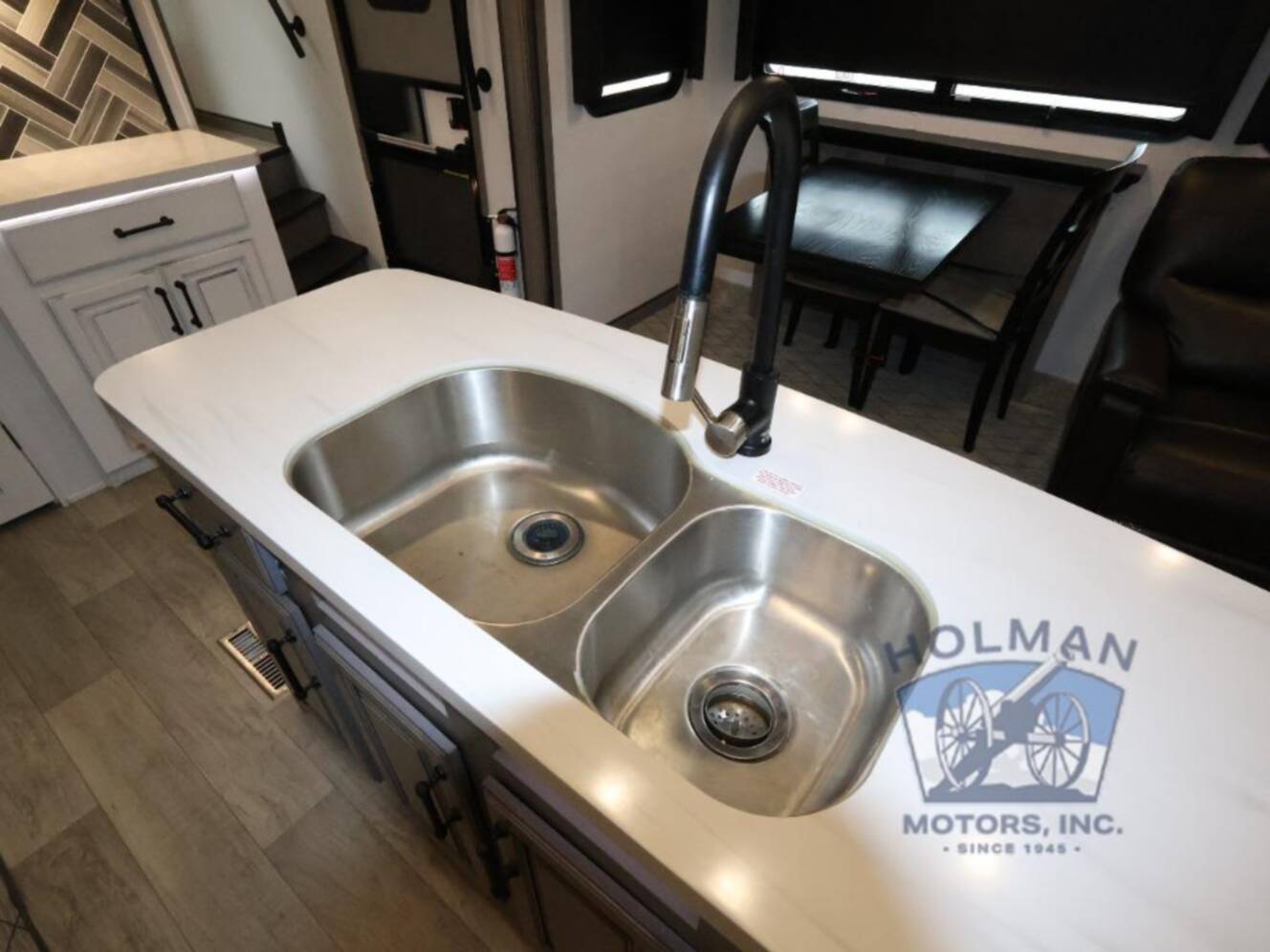 A photo of this 2022 Keystone Rv Montana Legacy 3121RL