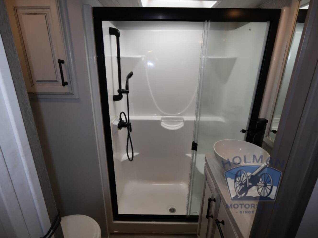 A photo of this 2022 Keystone Rv Montana Legacy 3121RL