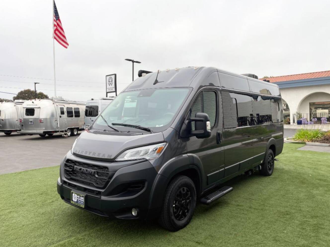 A photo of this 2026 Airstream Rangeline TOURING COACH