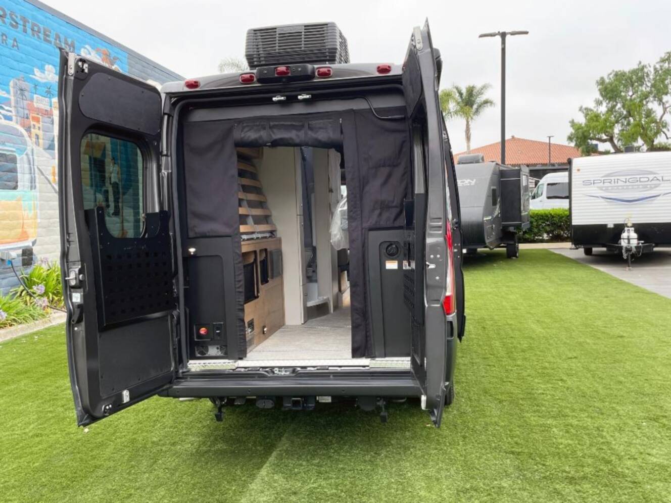 A photo of this 2026 Airstream Rangeline TOURING COACH