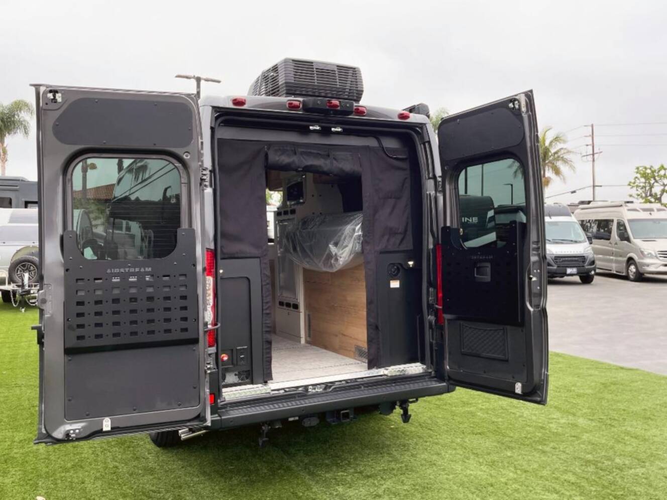 A photo of this 2026 Airstream Rangeline TOURING COACH