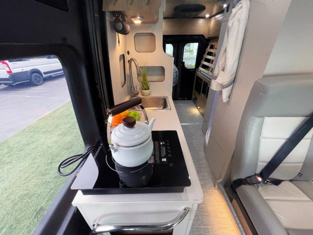 A photo of this 2026 Airstream Rangeline TOURING COACH
