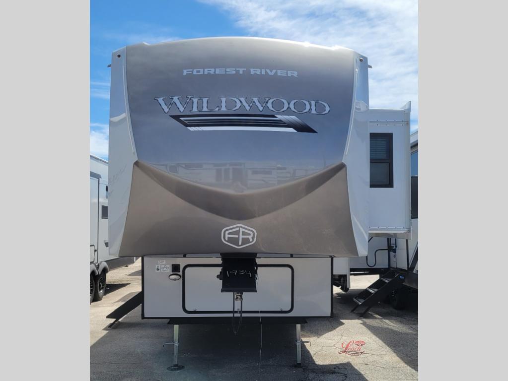 2027 Forest River Rv Wildwood Heritage Glen 356QB in council bluffs IA