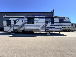 2025 KEYSTONE FUZION 442