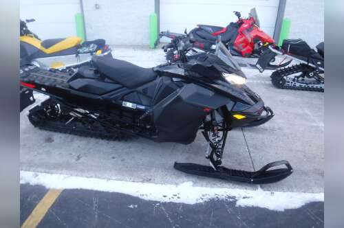 2021 Ski-Doo Backcountry X® Rotax® 850 E-TEC® ES Cobra 1.6 Bla in big bend WI