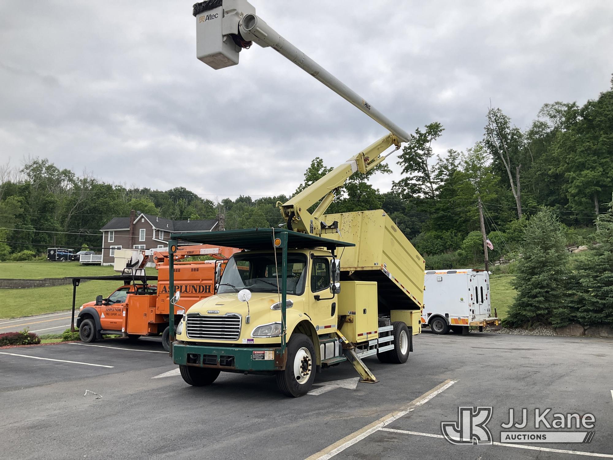 2015 Freightliner M2 106 in Branchville, NJ