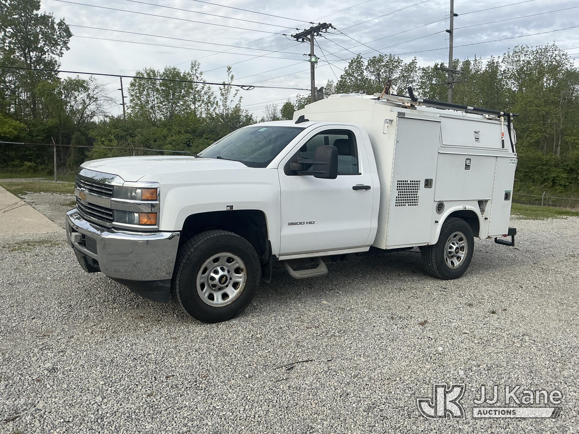 2015 Chevrolet Silverado 3500HD in Fort Wayne, IN