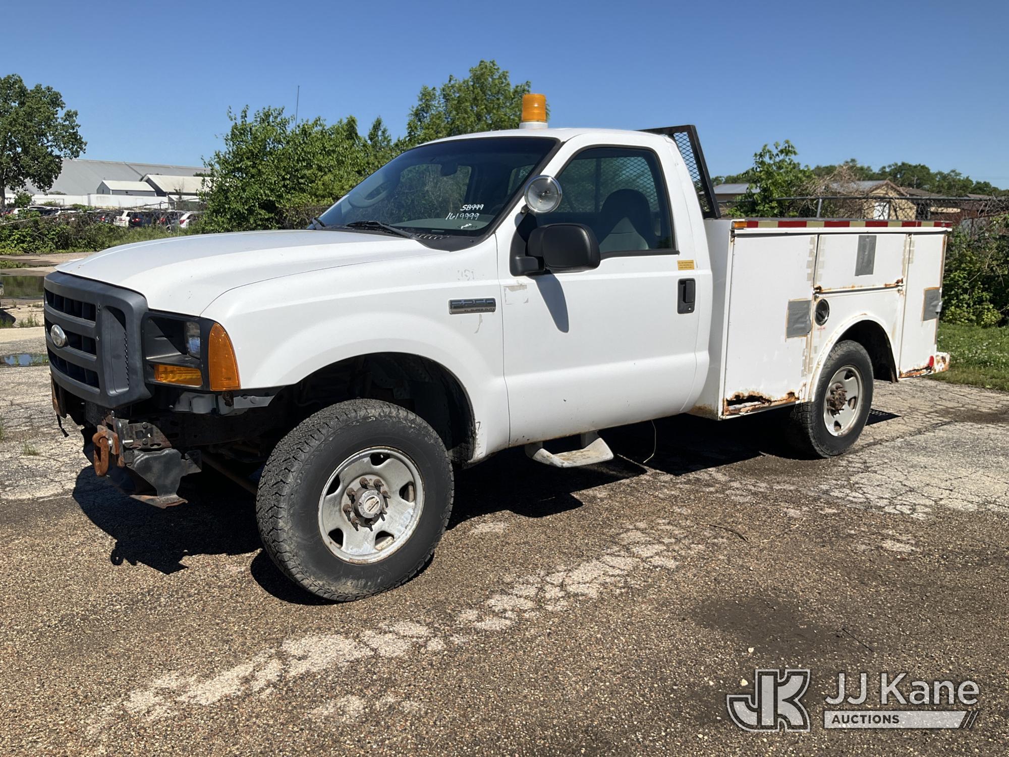 2006 Ford F250 4x4 in South Beloit, IL
