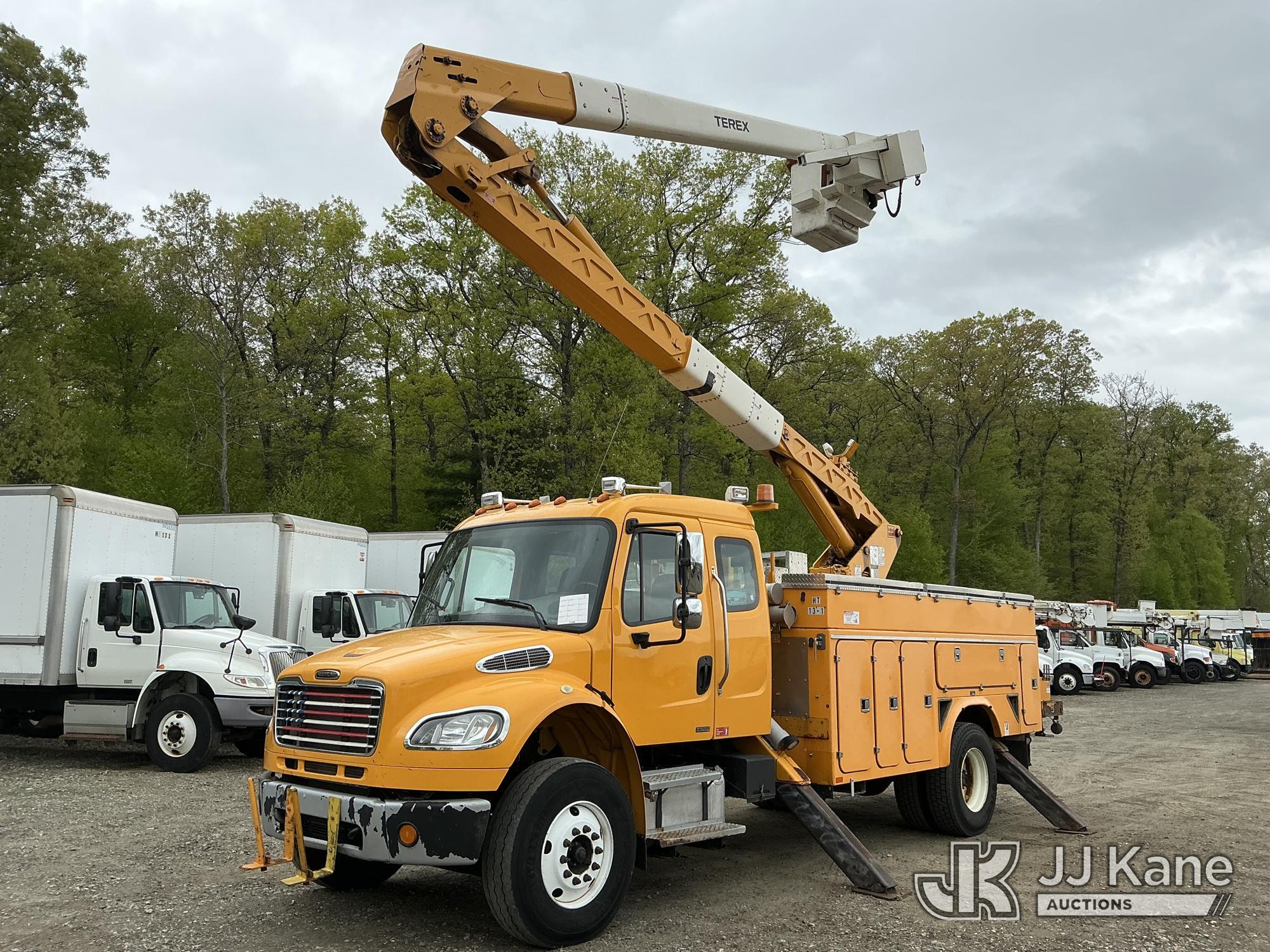 2011 Freightliner M2 106 in Shrewsbury, MA