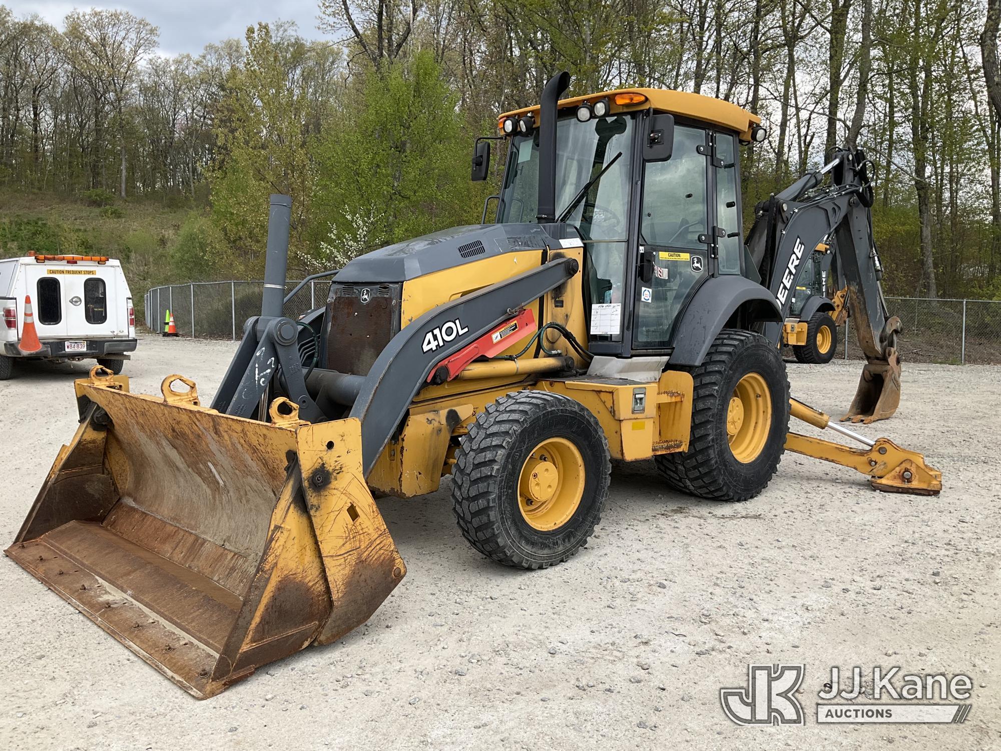 2016 John Deere 410L 4x4 in Shrewsbury, MA